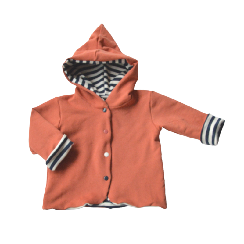 Veste évolutive et réversible terra cotta à rayures en coton bio Veste évolutive et réversible terra cotta à rayures en coton bio