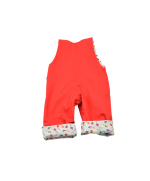 salopette conçu pour être porté deux ans